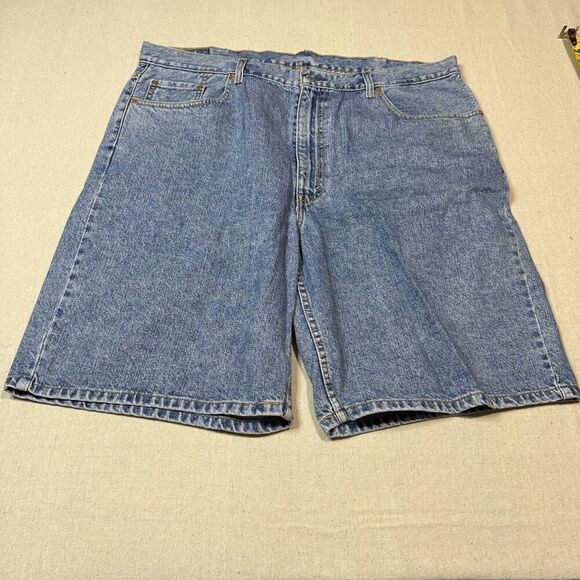 Size 42 Levi’s 550 Jean Shorts 10” Inseam Mens Denim Shorts Dad Shorts - Picture 2 of 6